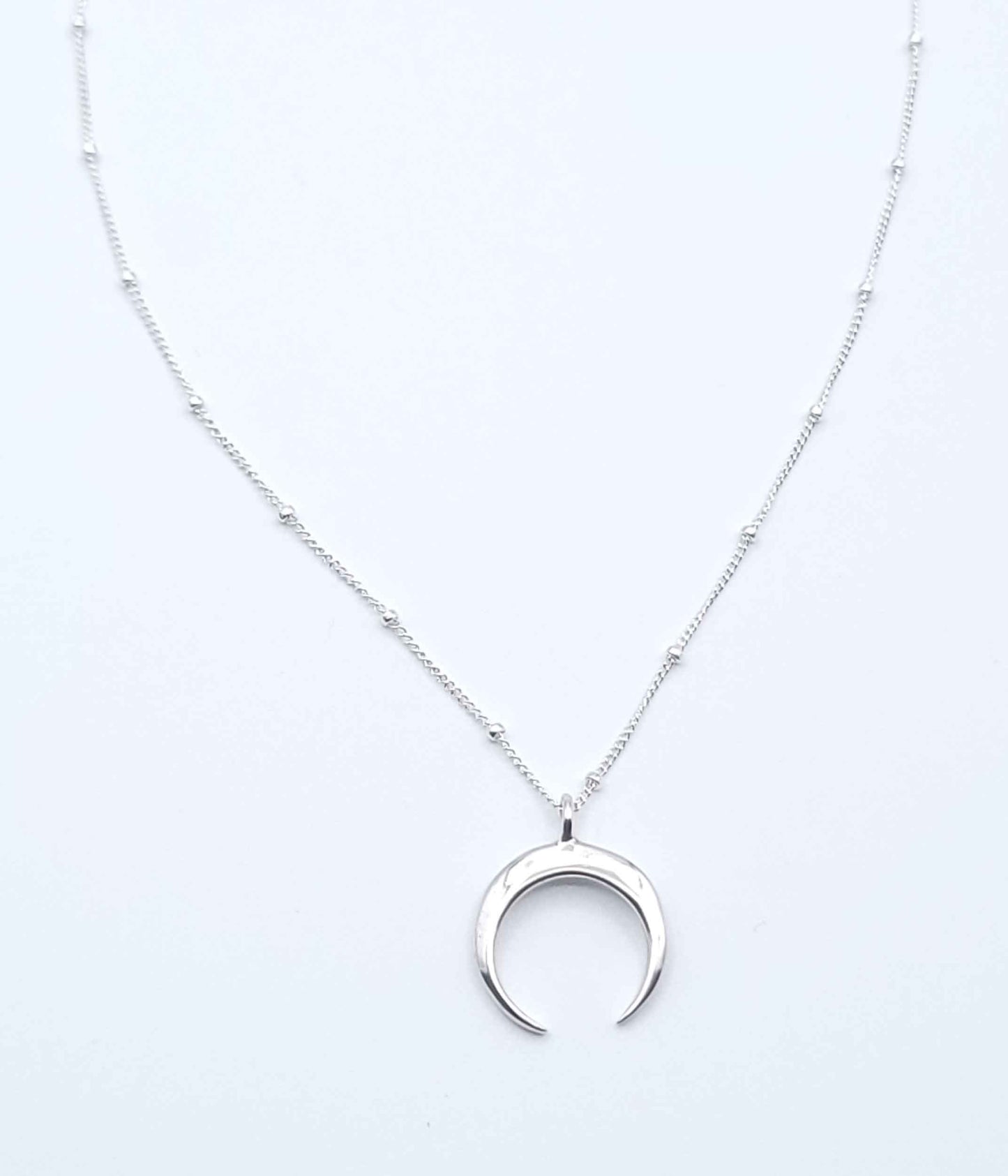 Luna Necklace
