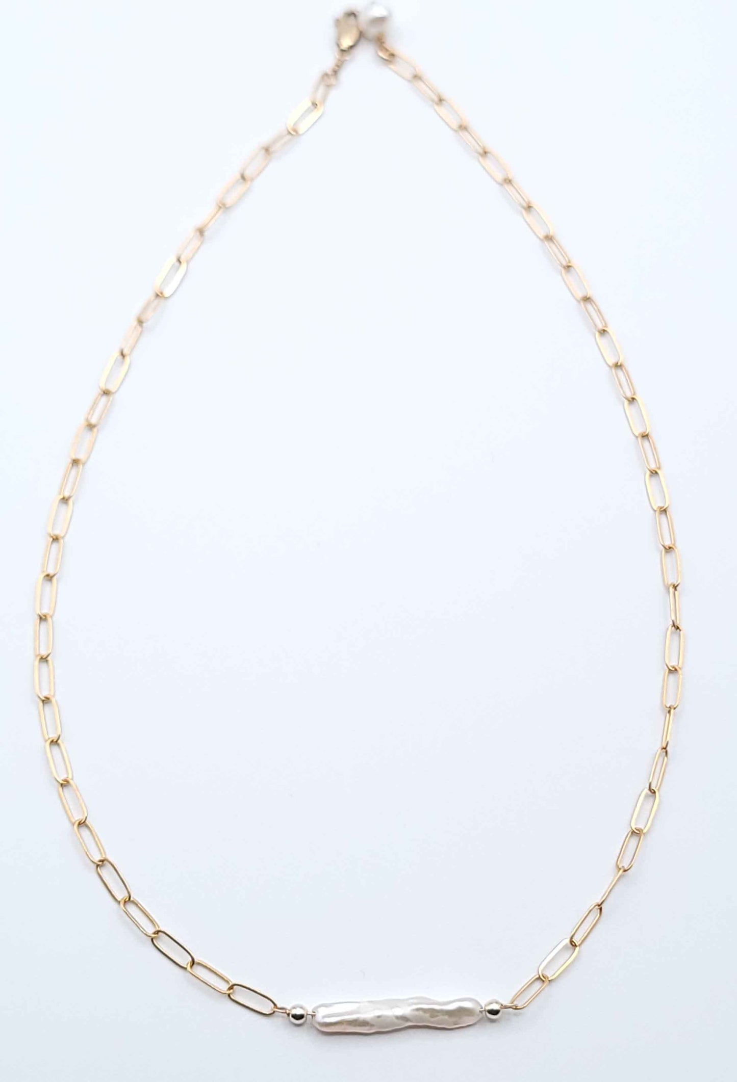 Signature Pearl Bar Necklace